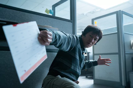 Jonathan Ke Quan movie Everything Everywhere All at Once HD Desktop Wallpaper | Background Image