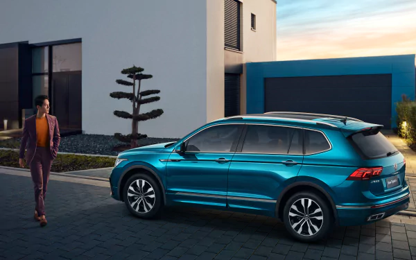 vehicle Volkswagen Tiguan L HD Desktop Wallpaper | Background Image