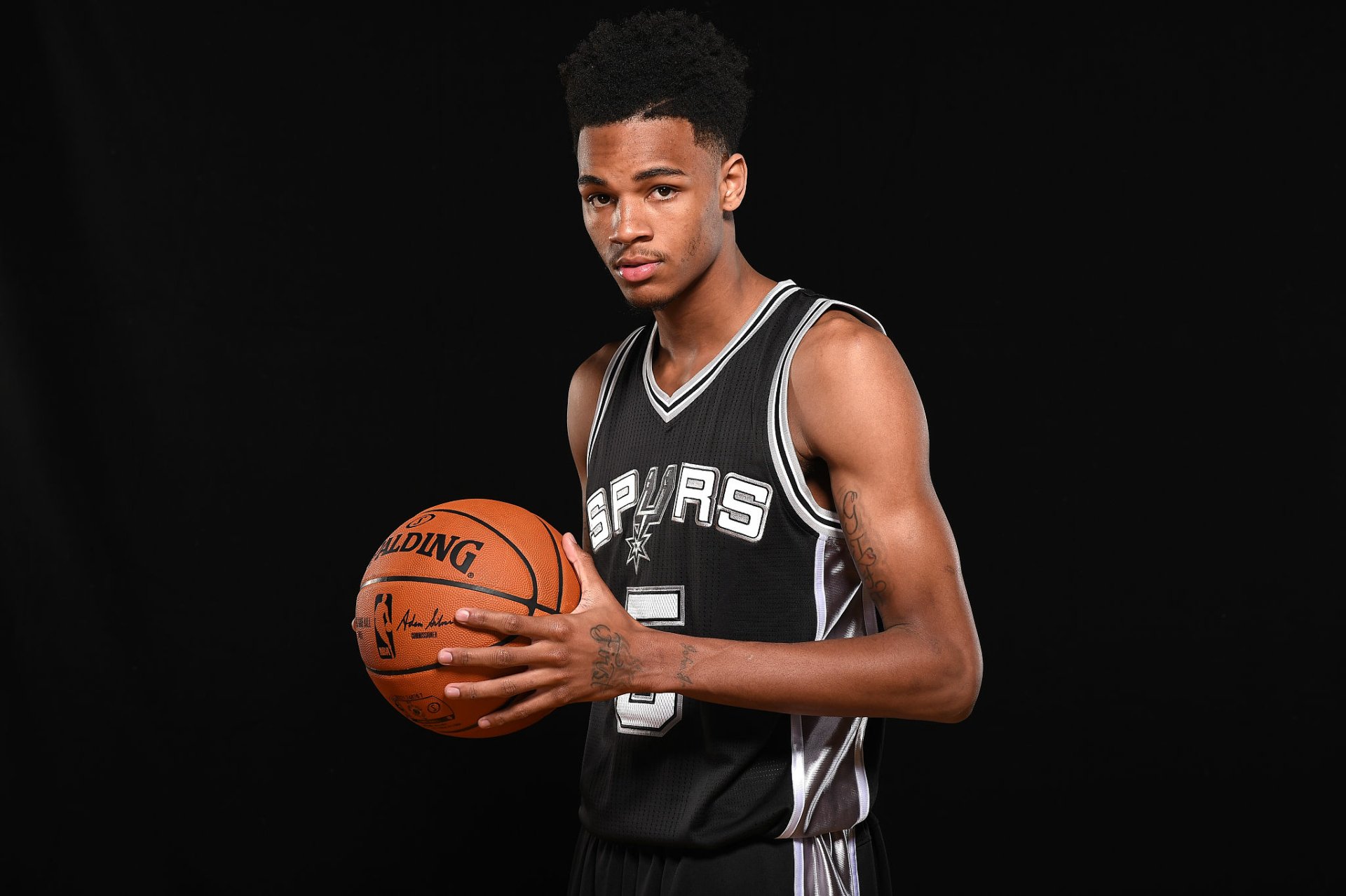 Download San Antonio Spurs Dejounte Murray Sports HD Wallpaper