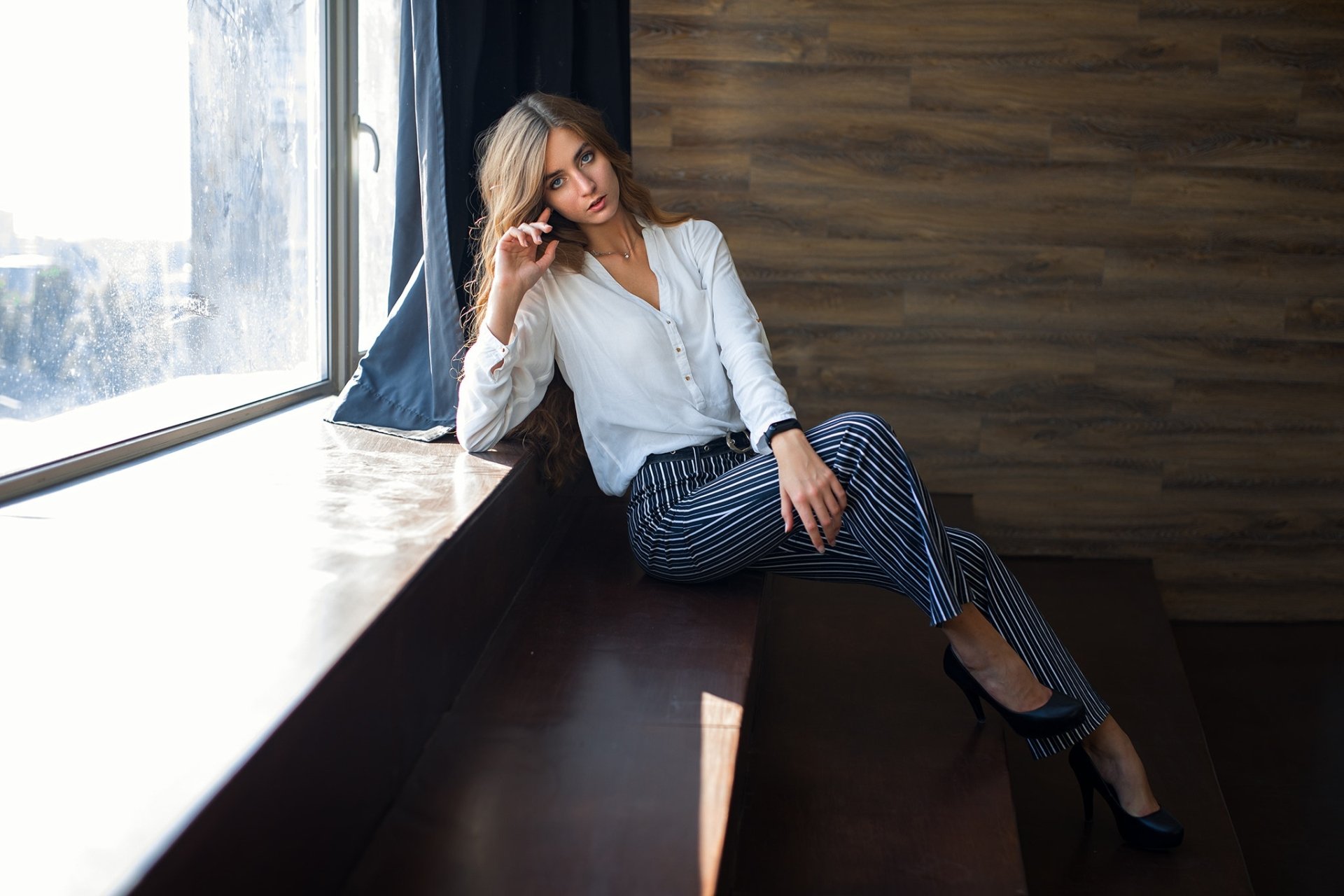 Model HD Wallpaper by Dmitry Sn