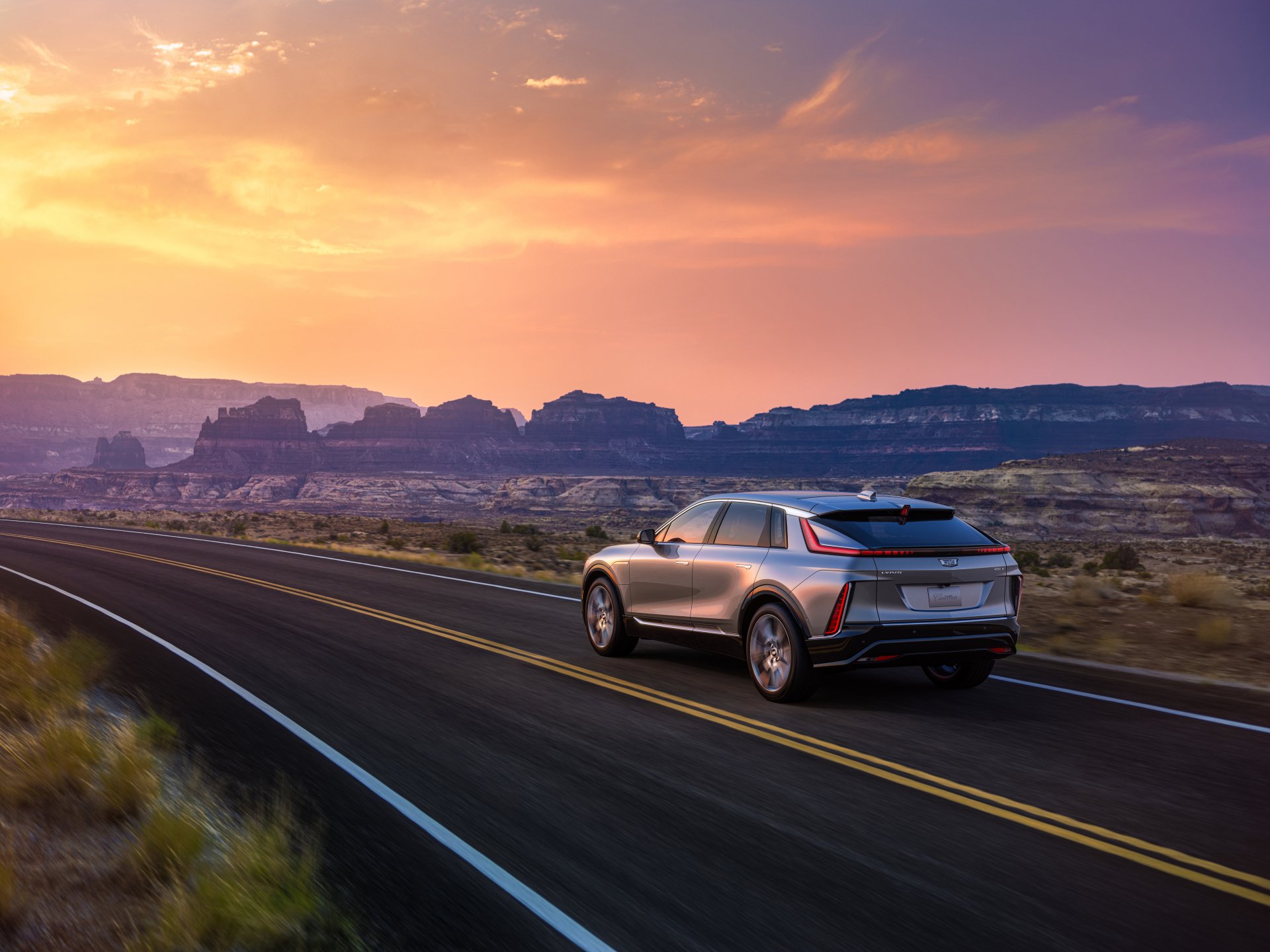 Download Vehicle Cadillac Lyriq 4k Ultra HD Wallpaper