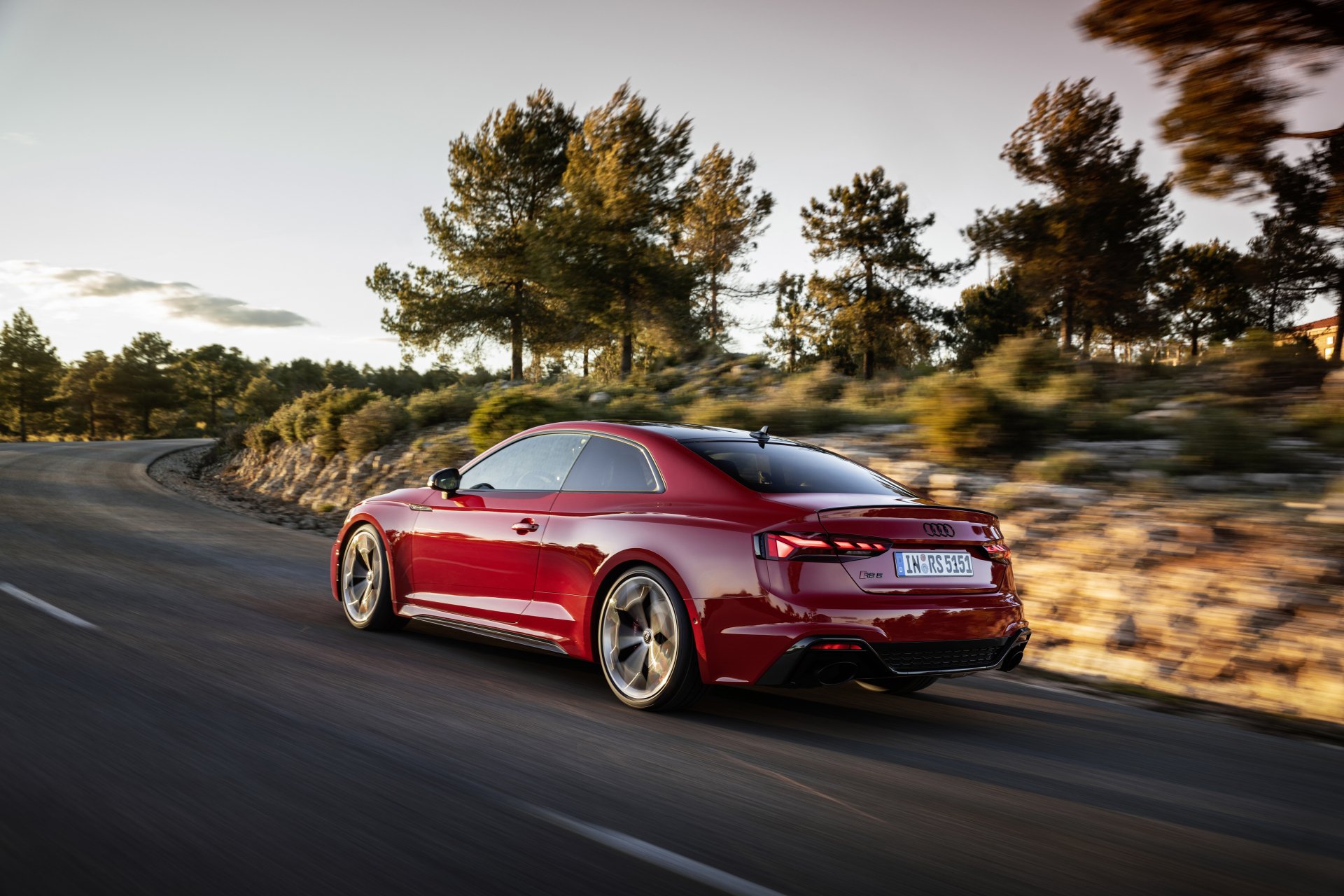 Download Vehicle Audi RS5 4k Ultra HD Wallpaper