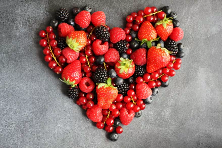 heart-shaped food berry HD Desktop Wallpaper | Background Image