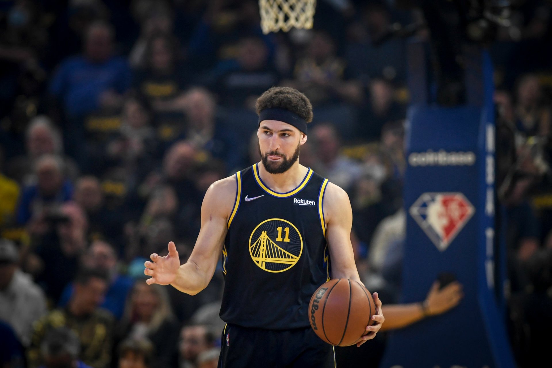 Download Golden State Warriors Klay Thompson Sports HD Wallpaper