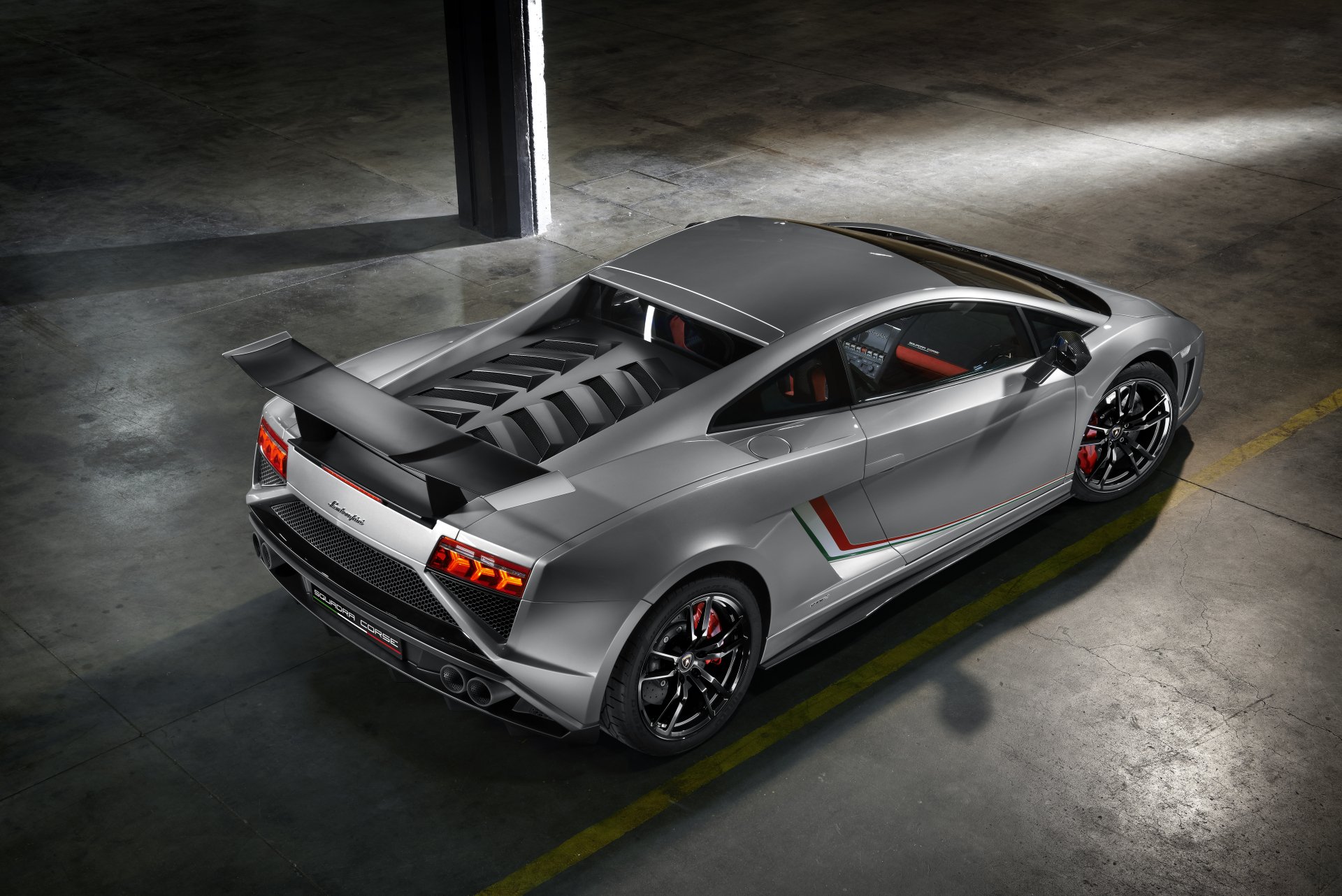 Download Vehicle Lamborghini Gallardo 8k Ultra HD Wallpaper