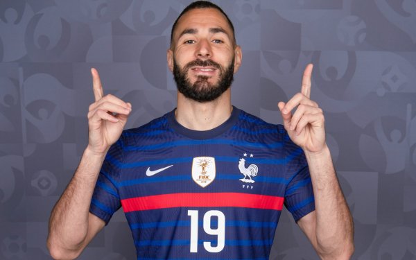 Sports Karim Benzema Soccer Player France National Football Team HD Wallpaper | Background Image