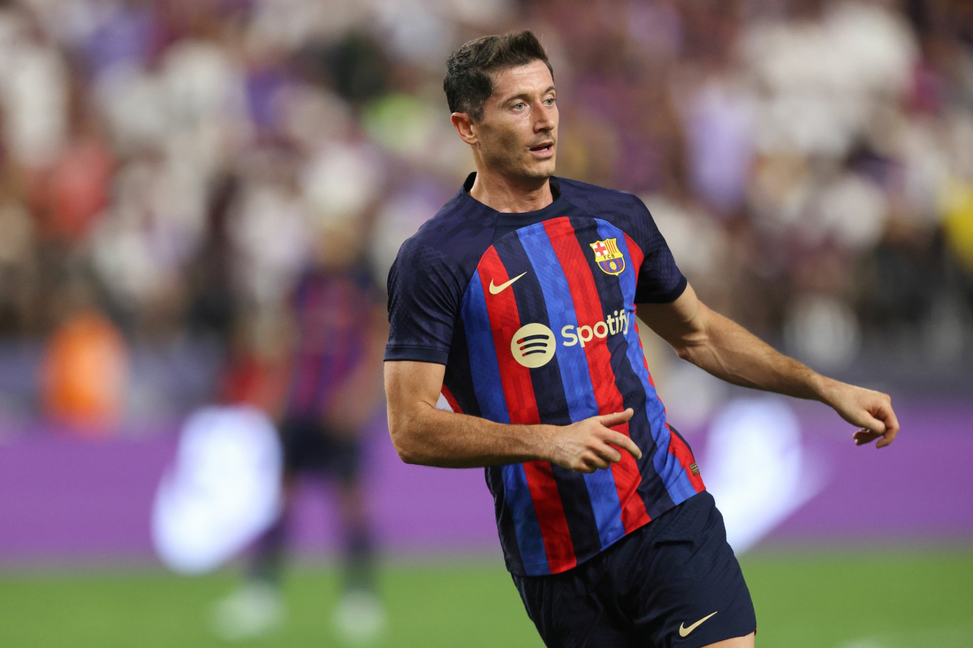 Download FC Barcelona Robert Lewandowski Sports HD Wallpaper