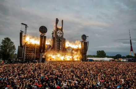  RAMMSTEIN LIVE ARMEE DER TRISTEN