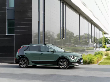 vehicle Kia Niro HD Desktop Wallpaper | Background Image