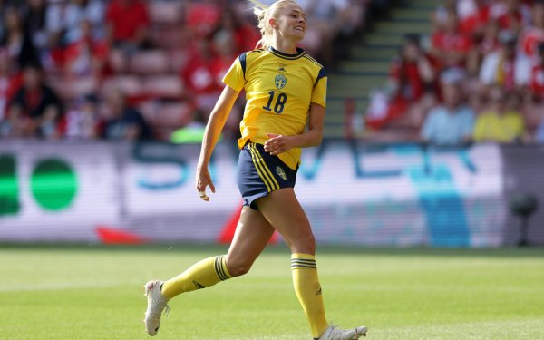 Sports Fridolina Rolfö Soccer Player Sweden Women's National Football Team HD Wallpaper | Background Image
