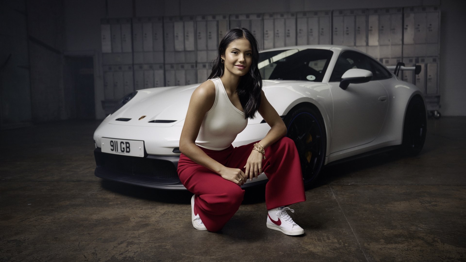 Download Porsche British Tennis Emma Raducanu Sports HD Wallpaper