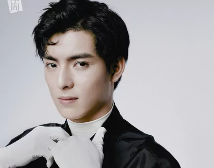 Celebrity Wang Hao Xuan HD Desktop Wallpaper | Background Image