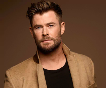 Celebrity Chris Hemsworth HD Desktop Wallpaper | Background Image