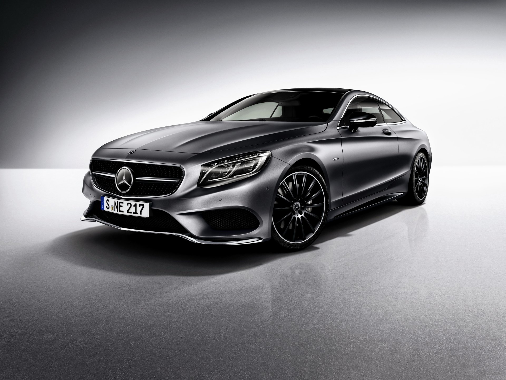 Download Vehicle Mercedes-Benz S-Class 4k Ultra HD Wallpaper