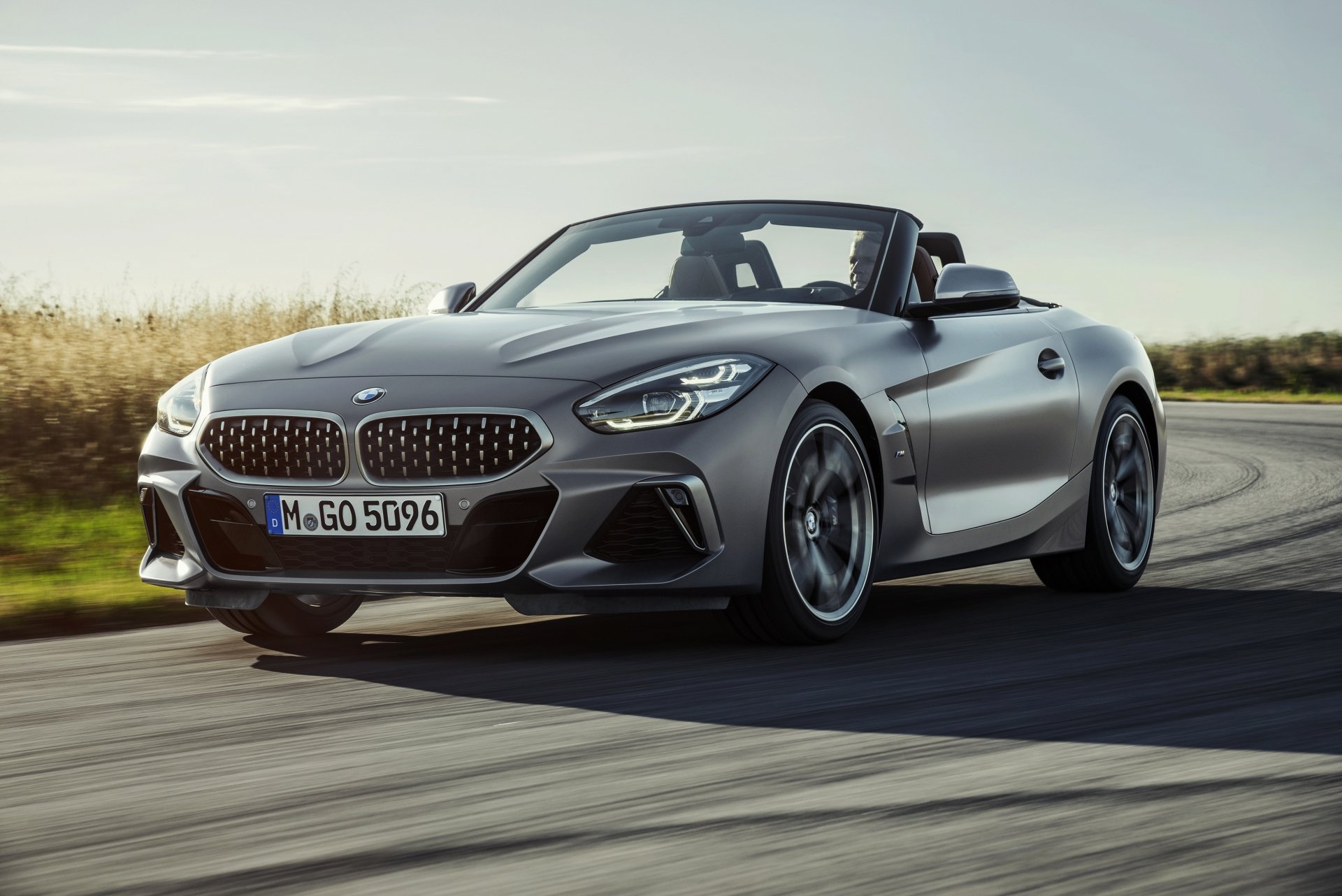 Download Vehicle BMW Z4 4k Ultra HD Wallpaper