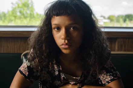  Taylor Russell