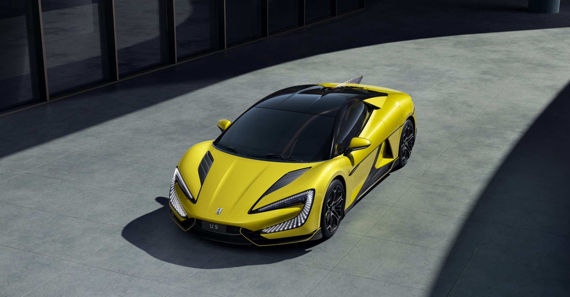 Download Vehicle Yangwang U9 8k Ultra HD Wallpaper