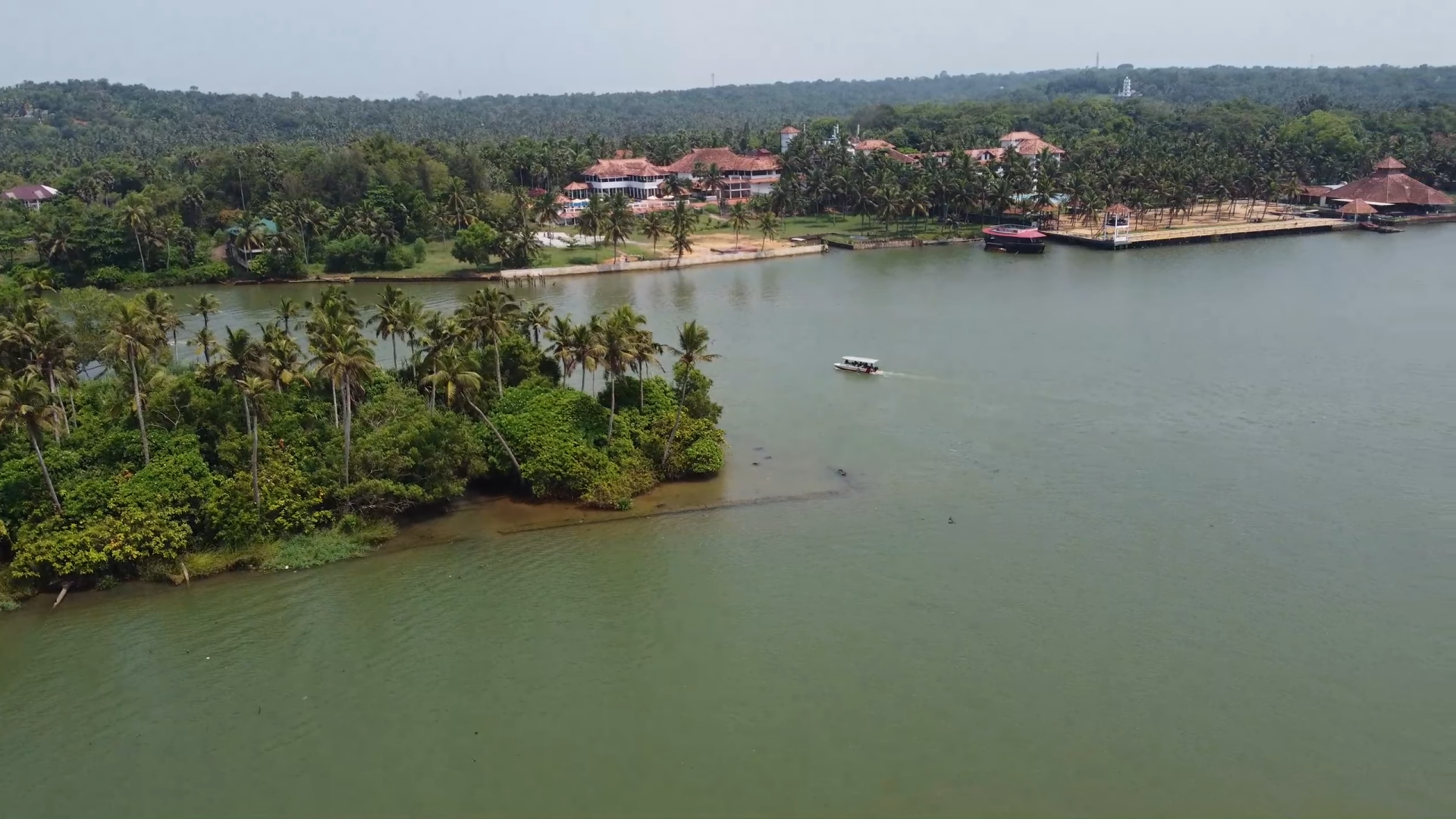 Trivandrum Backwaters by jethiya