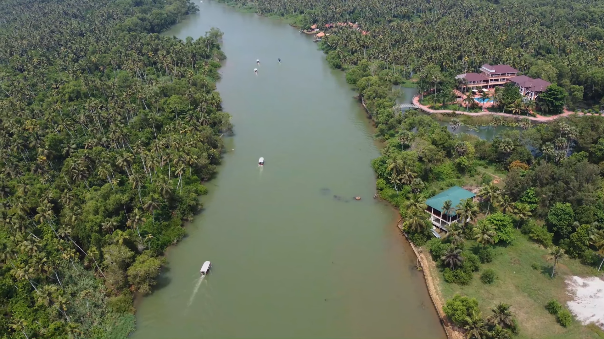 Trivandrum Backwaters by jethiya
