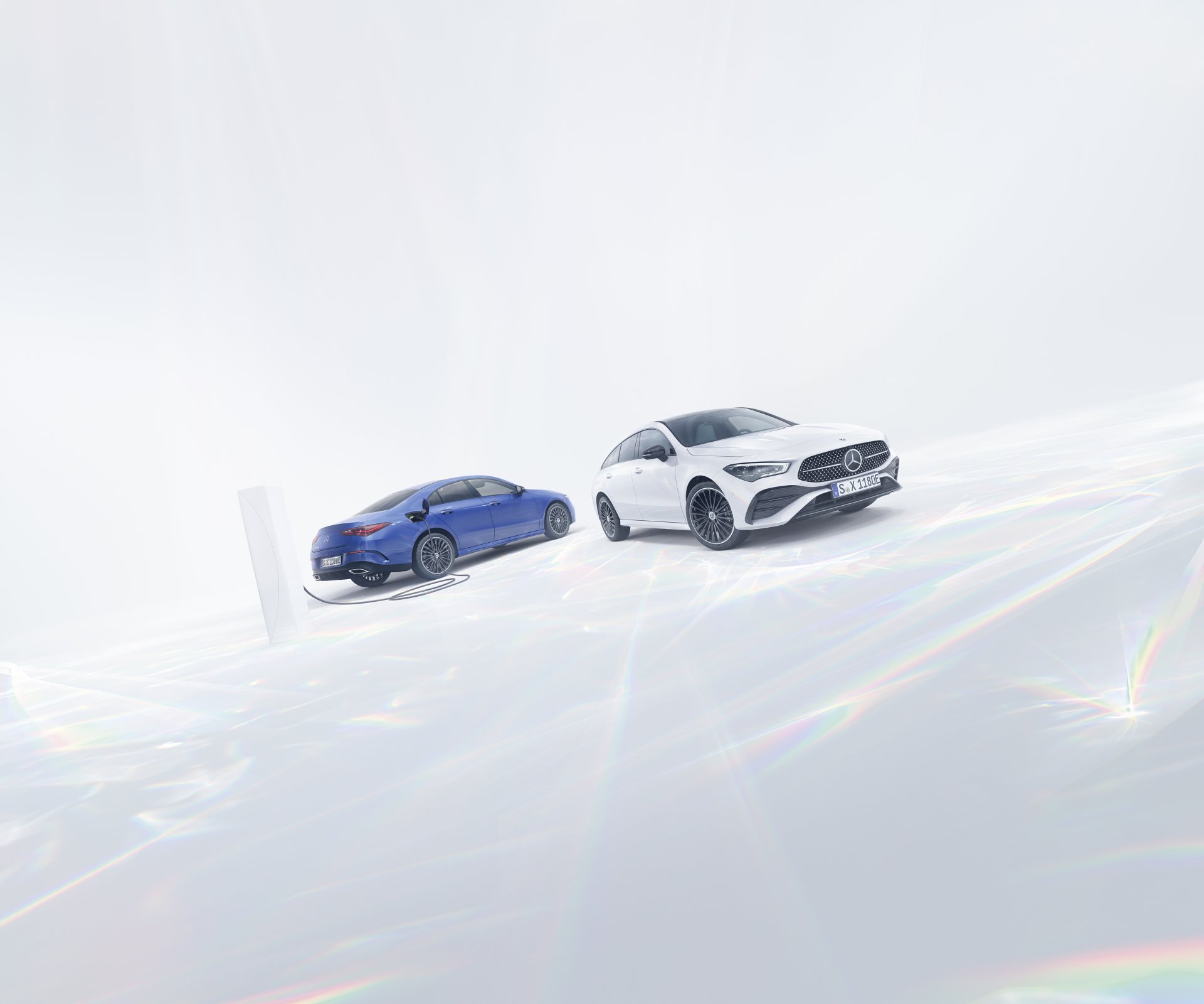 Download Vehicle Mercedes-Benz CLA-Class 4k Ultra HD Wallpaper