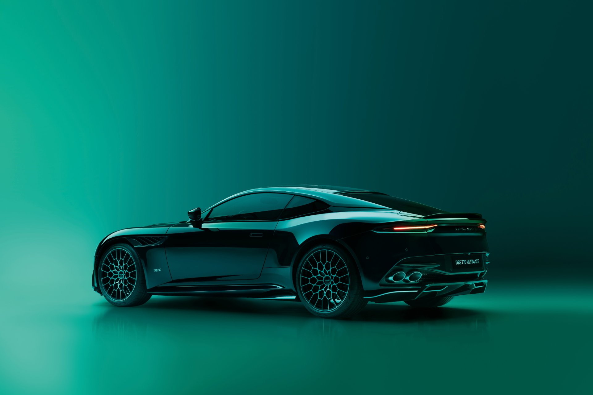 Download Vehicle Aston Martin DBS 8k Ultra HD Wallpaper