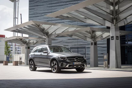 vehicle Mercedes-Benz GLC-Class HD Desktop Wallpaper | Background Image