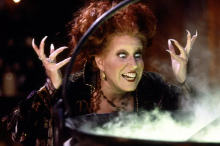 Bette Midler movie Hocus Pocus HD Desktop Wallpaper | Background Image