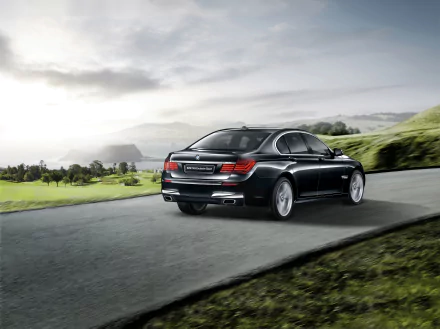  BMW 740i Exclusive Sport Edition