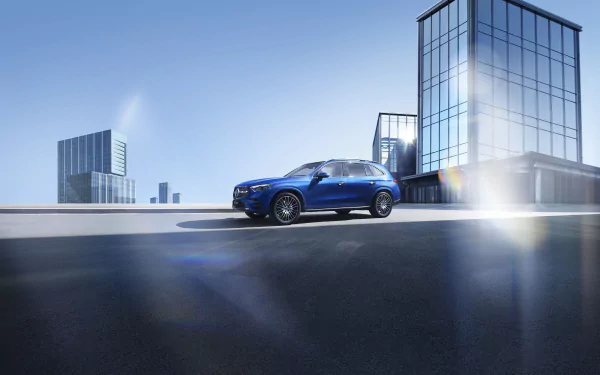  Mercedes-Benz GLC 300 L 4MATIC AMG Line
