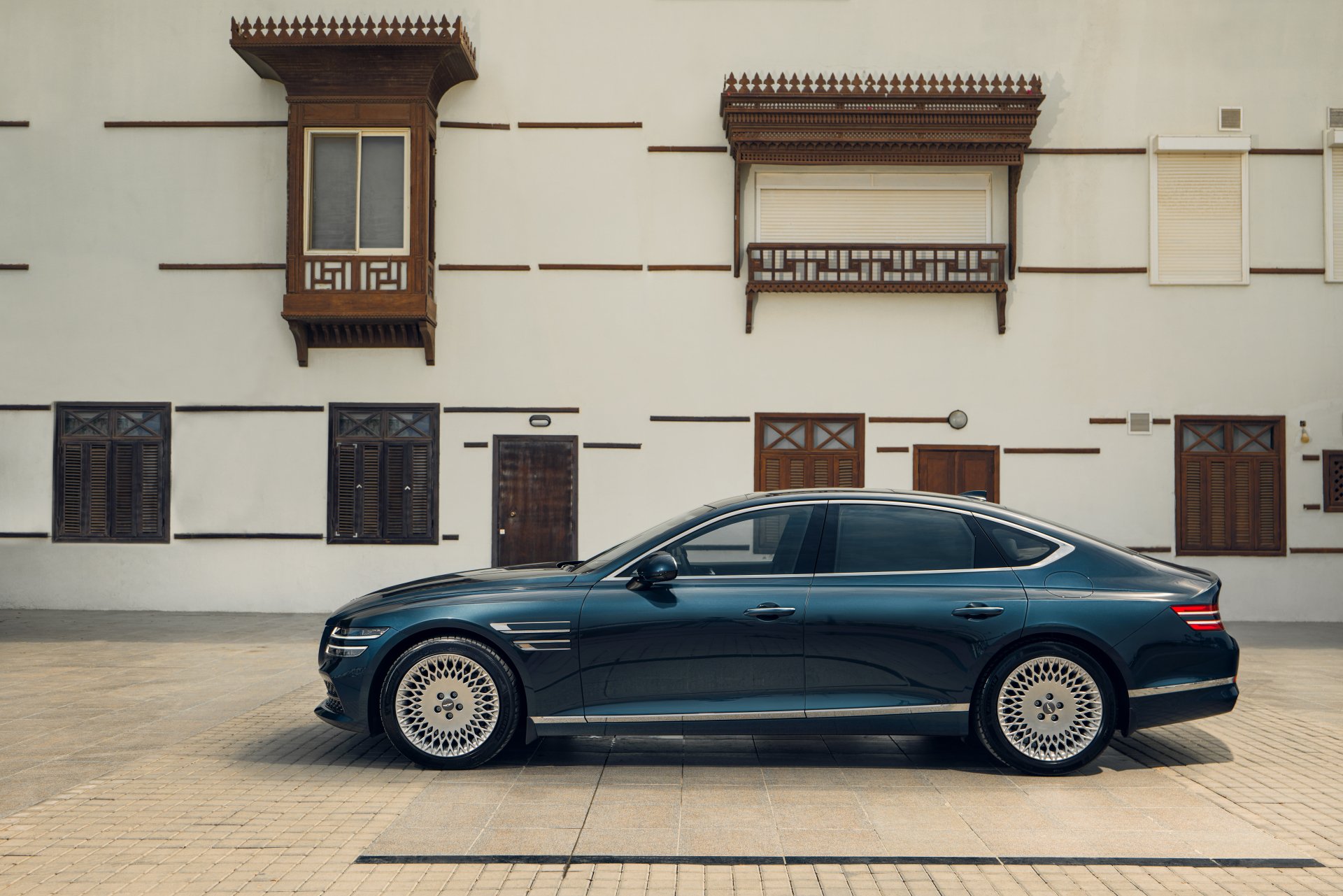 Download Vehicle Genesis G80 8k Ultra HD Wallpaper