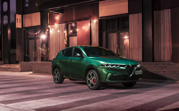  Alfa Romeo Tonale Veloce Plug-in Hybrid Q4