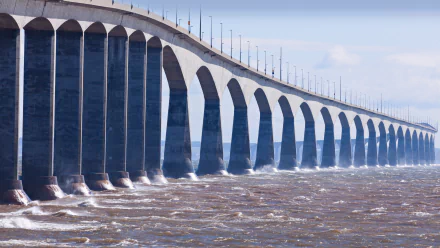  Confederation Bridge, Prince Edward Island, Canada