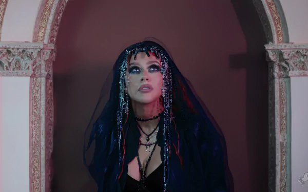  Christina Aguilera Church