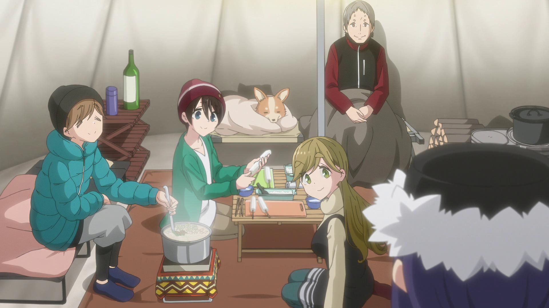 HD desktop wallpaper from Anime Laid-Back Camp featuring characters enjoying a meal inside a tent.
