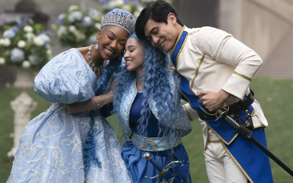 HD desktop wallpaper featuring characters from Descendants: The Rise of Red dressed in royal attire, sharing a close and joyful moment.
