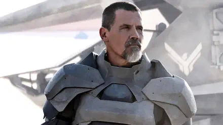 A captivating HD wallpaper inspired by the movie Dune (2021), featuring stunning visuals and a dramatic atmosphere for your desktop background.