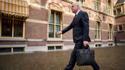 Piet Adema Minister politician HD Desktop Wallpaper | Background Image