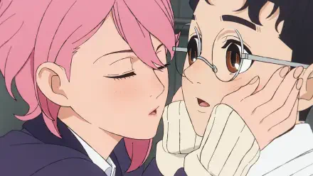 Anime HD desktop wallpaper featuring Aira Shiratori and Ken Takakura from Dandadan in an intimate close-up scene.