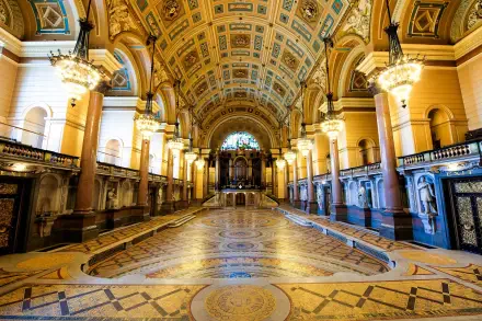 Interior view of Liverpool's St George's Hall showcasing its grand architectural details, captured in 4K Ultra HD.