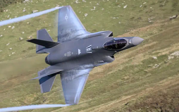 aircraft military Lockheed Martin F-35 Lightning II HD Desktop Wallpaper | Background Image
