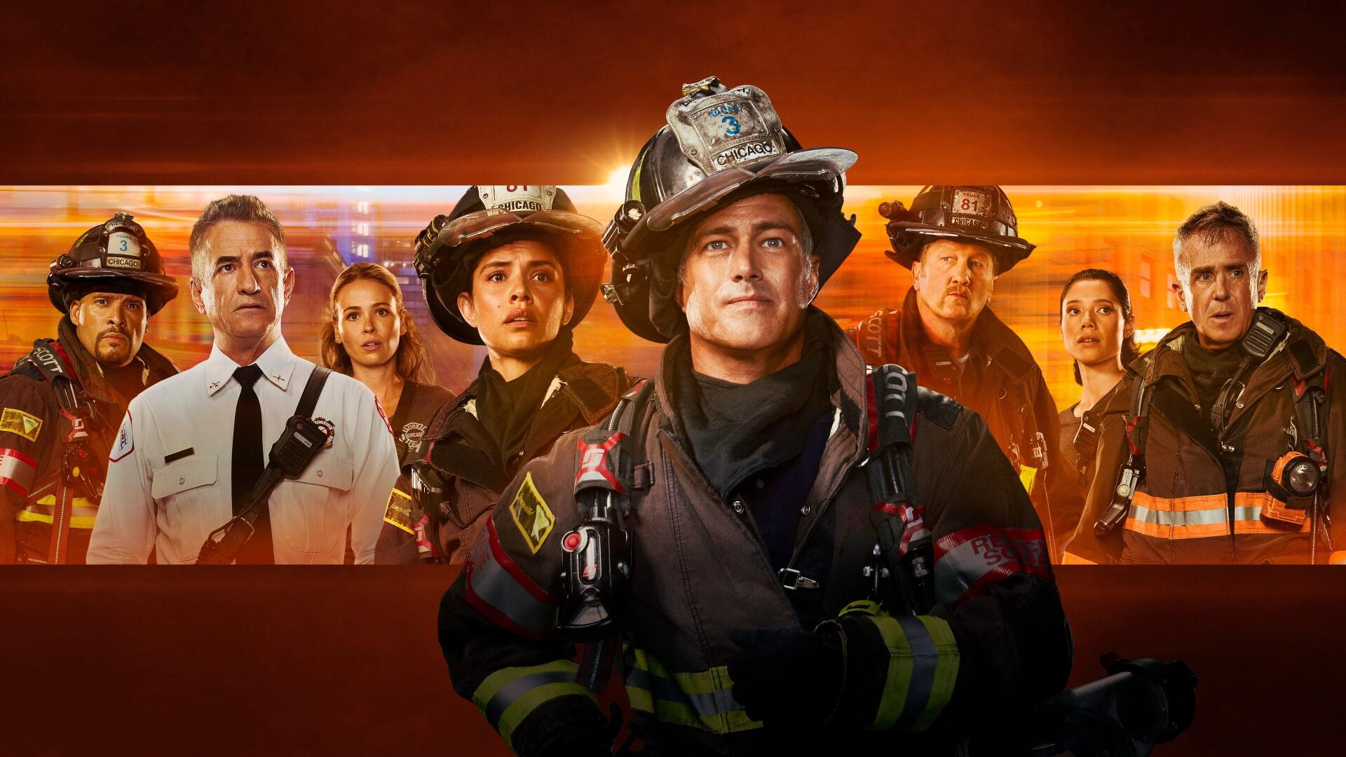 Chicago Fire 4K Ultra HD PC desktop wallpaper/background: firefighters in gear posed against a dramatic, glowing orange skyline.