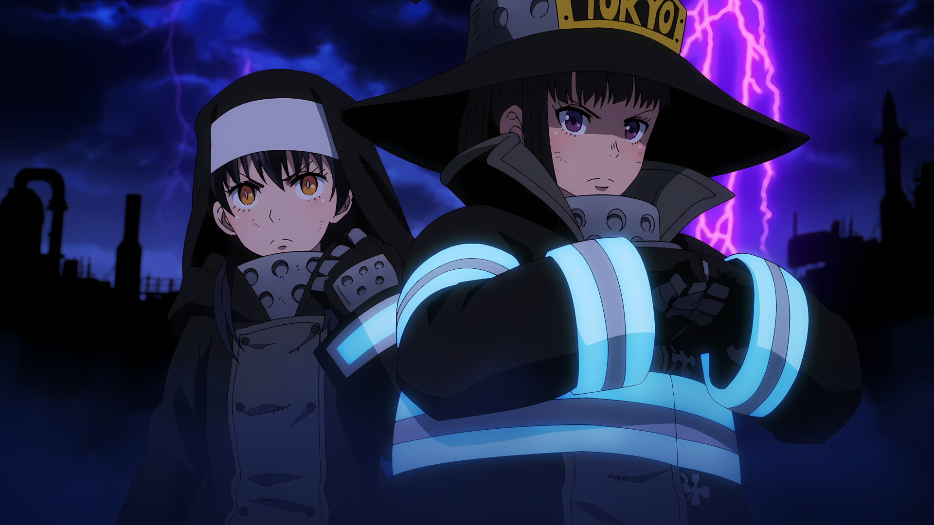 Anime 4K Ultra HD PC desktop wallpaper: Fire Force's Maki Oze and Tamaki Kotatsu in Tokyo fire uniforms, glowing reflective stripes, stormy night sky with purple lightning and industrial skyline.