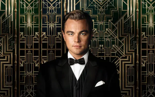 4K Ultra HD PC wallpaper: The Great Gatsby–inspired portrait of a dapper young man in a tuxedo and bow tie before an ornate gold-and-green Art Deco backdrop.