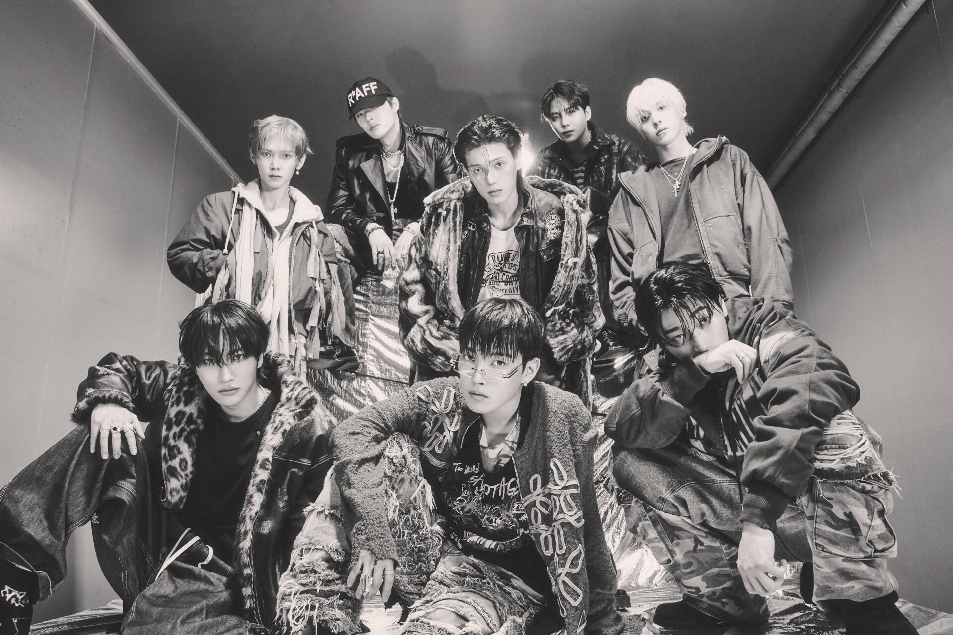 ATEEZ Golden Hour K-pop boy band group portrait in dramatic monochrome, 4K Ultra HD PC desktop wallpaper and background.