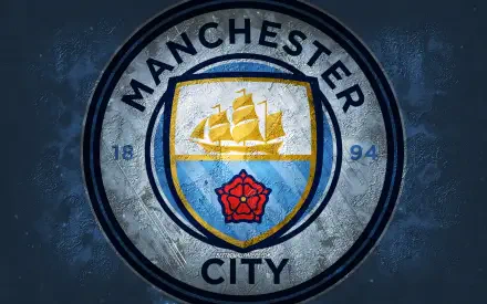 Manchester City F.C. logo on a worn blue textured circular shield, centered — 2K Quad HD PC desktop wallpaper and background.