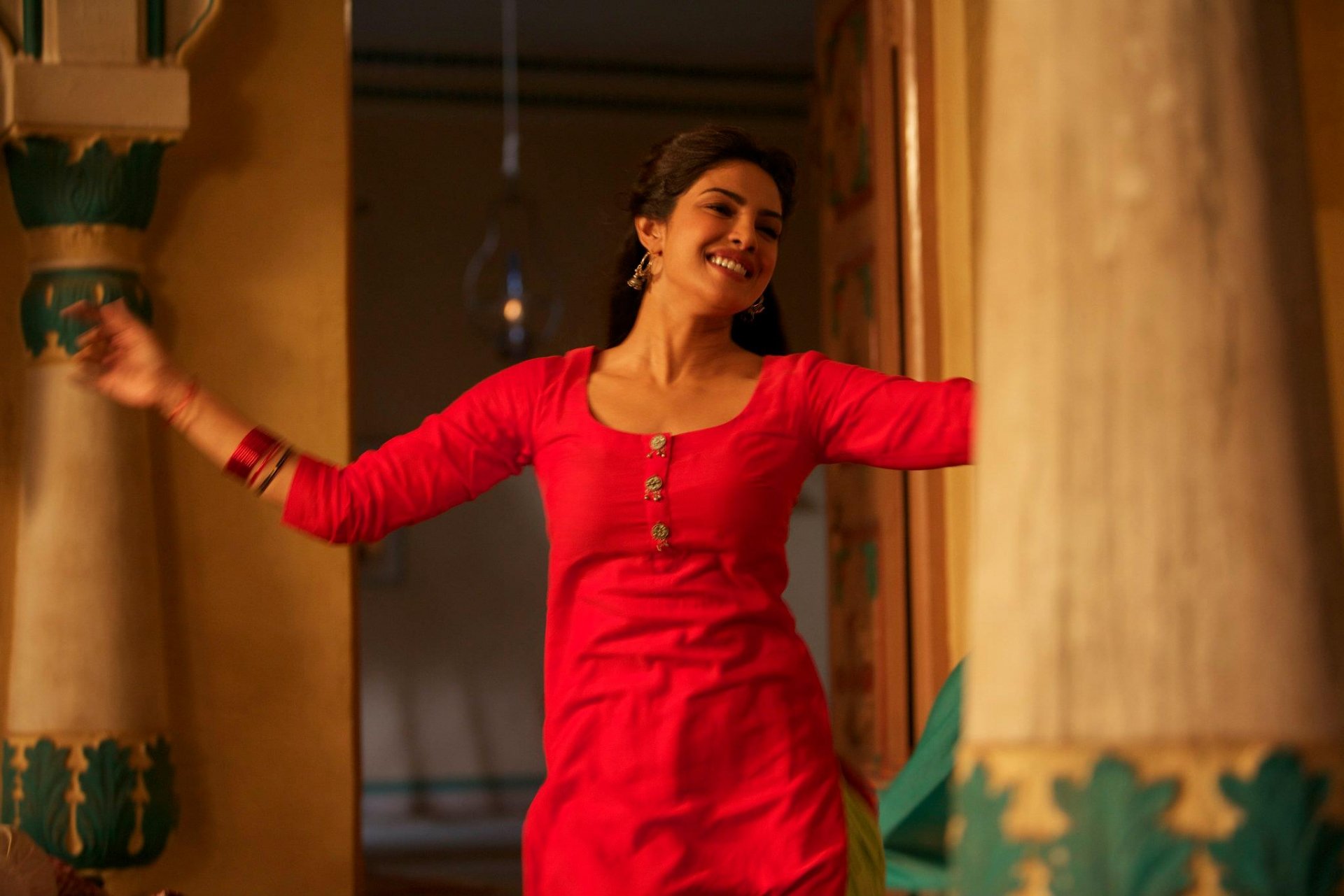 Download Celebrity Priyanka Chopra HD Wallpaper