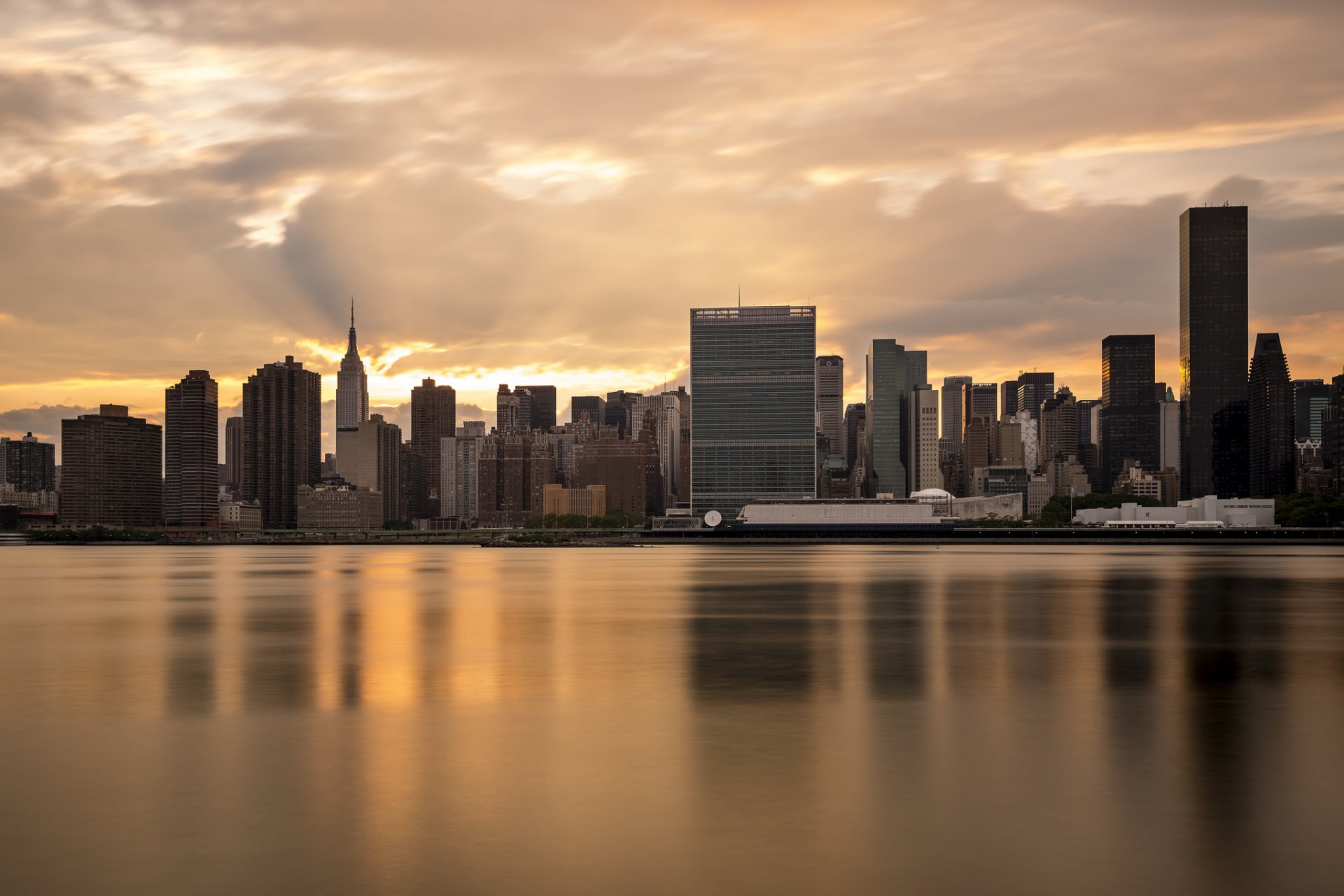 Download USA Manhattan Skyscraper Building Architecture Water Reflection Cityscape Man Made New York  HD Wallpaper