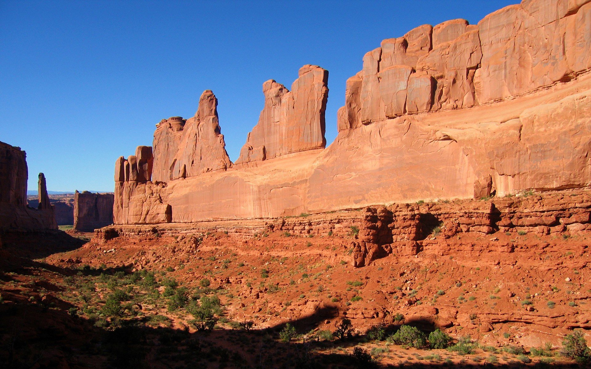 Arches National Park Majesty: Stunning Nature HD Wallpaper