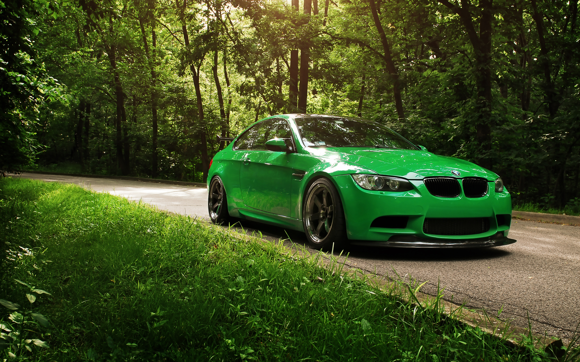 Download Vehicle BMW HD Wallpaper