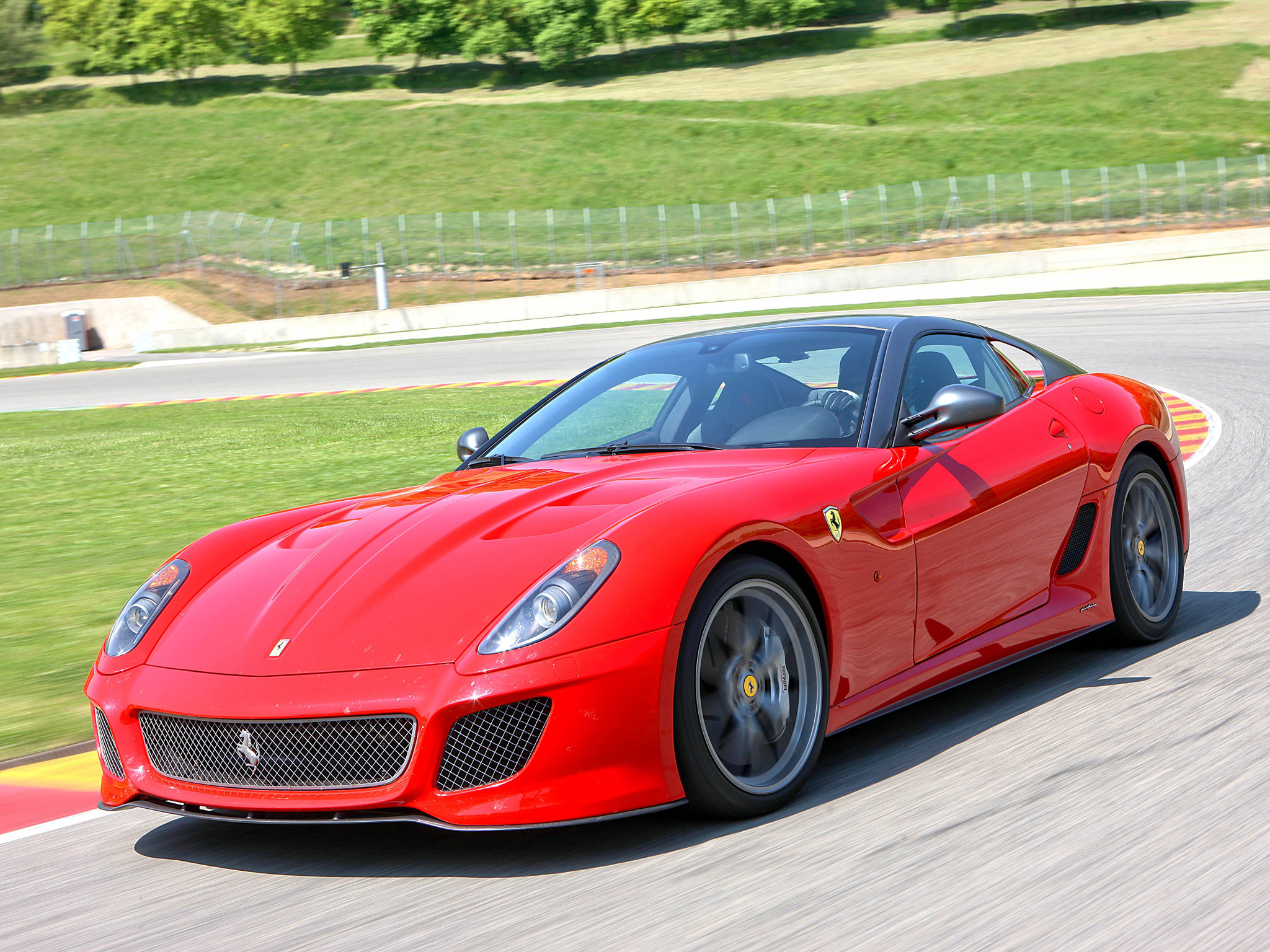 Vehicles Ferrari HD Wallpaper